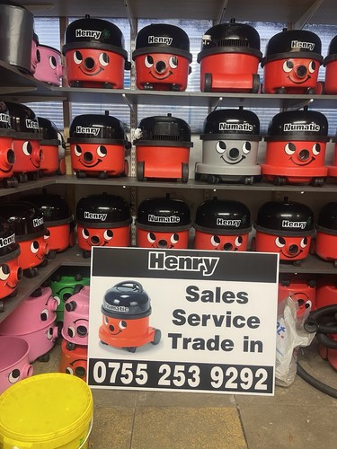 Henry hoover complete with - hoover,