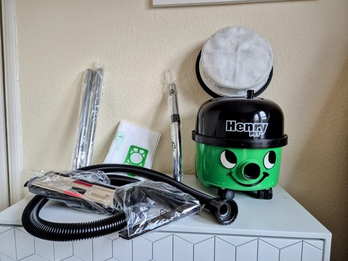 Henry hoover - henry,