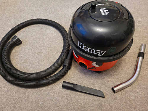 Numatic henry hoover hvr200 - henry,
