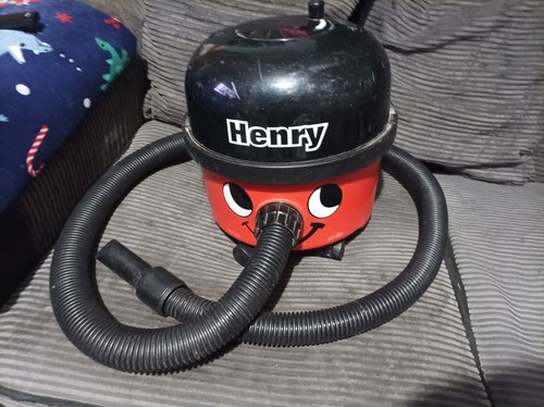 Working numatic henry hoover - henry,