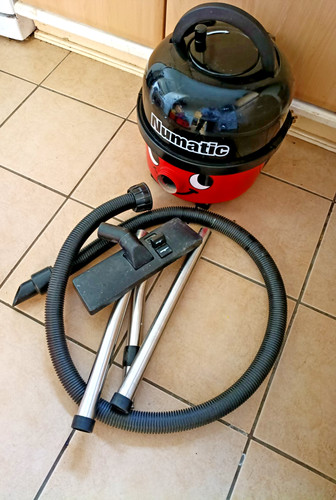Henry hoover nrv - henry,