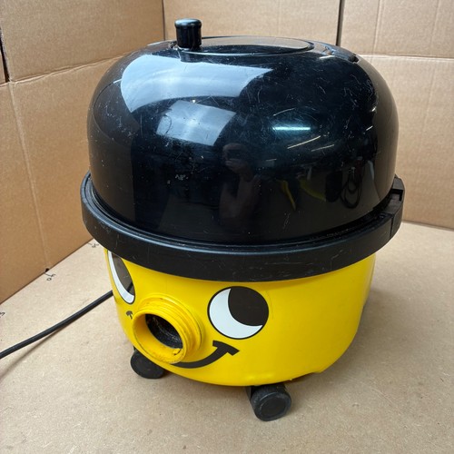 Yellow hetty hoover - (, )
