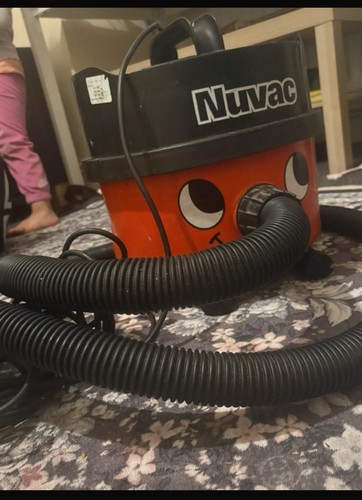 Henry hoover - henry,