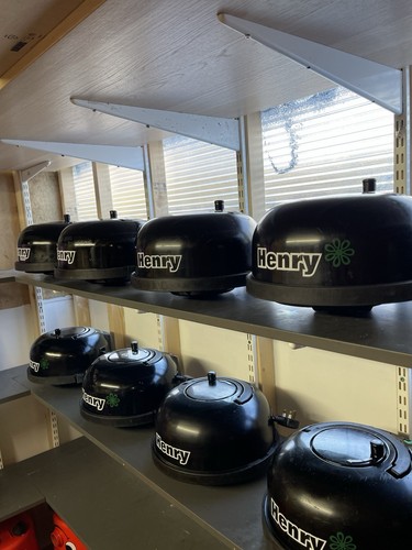 Henry hoover top - head, we
