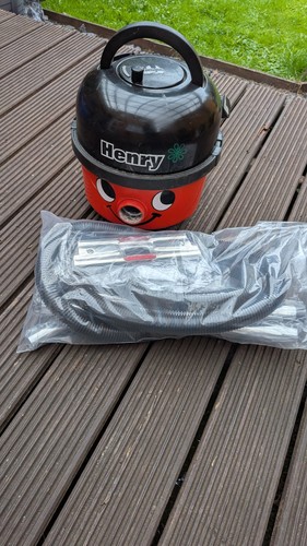 Henry hoover full working with - henry,
